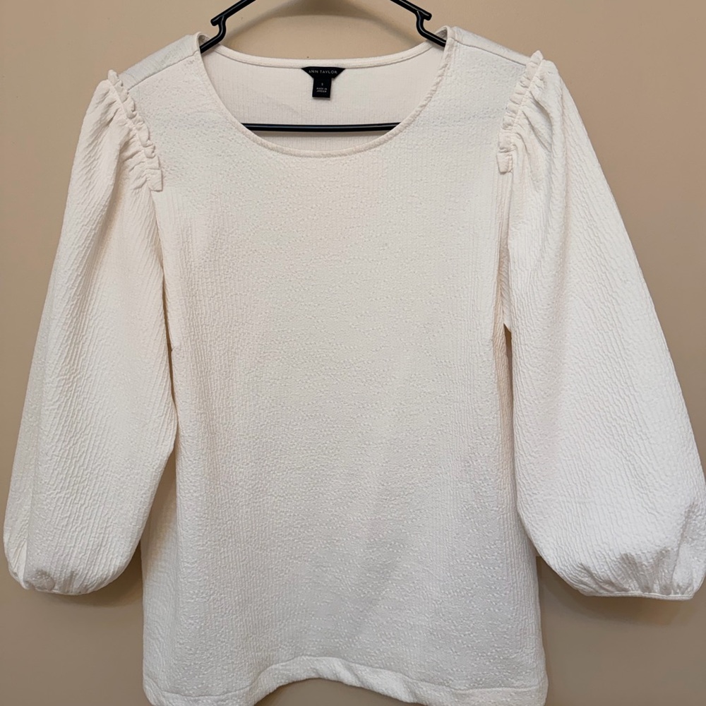 Ann Taylor Cream Puff Balloon Sleeve Blouse